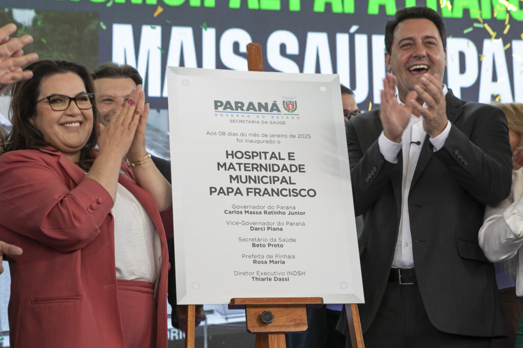 Pinhais, 08 de dezembro de 2025 - Governador Carlos Massa Ratinho Junior inaugura o Hospital e Maternidade Municipal Papa Francisco.