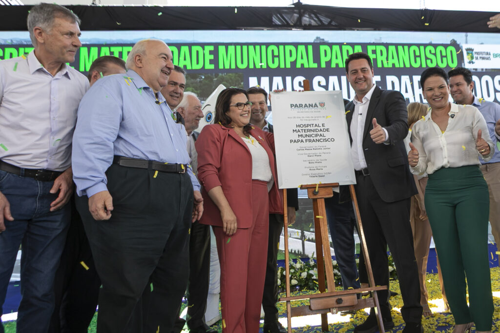 Pinhais, 08 de dezembro de 2025 - Governador Carlos Massa Ratinho Junior inaugura o Hospital e Maternidade Municipal Papa Francisco.